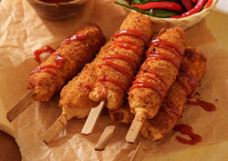 Corn Dog koreano con Toma-thai Salsas Aderezos